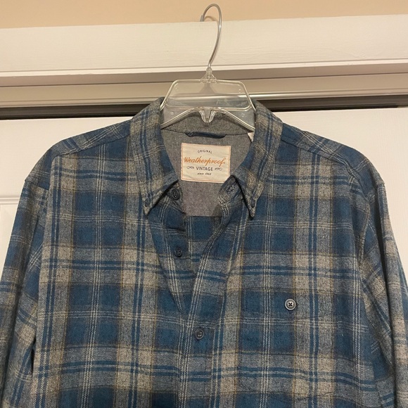 Weatherproof Vintage Men’s Blue Flannel Shirt - Size Large - Picture 2 of 9